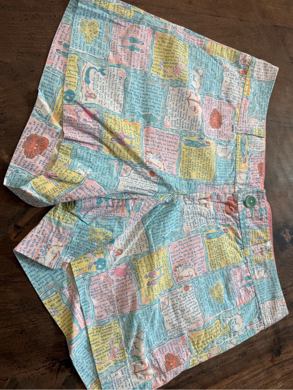 Lilly Pulitzer Pastel Callahan Shorts- Horoscopes